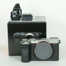 [美品 | シャッター数692回] SONY α7C II（ILCE-7CM2） [ボディ シルバー] | SONY Eマウント