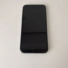 Apple iPhone 8本体 ブラック