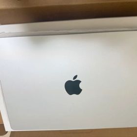 MacBook Pro M5 14インチ USキーボード