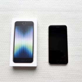 iPhone SE（第3世代）SE3 【64GB】【スターライト】