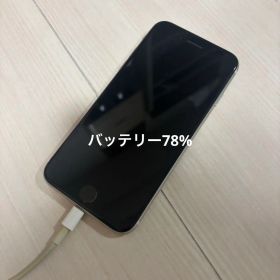 機能不良ありApple iPhone se 第3世代 64GB スターライト