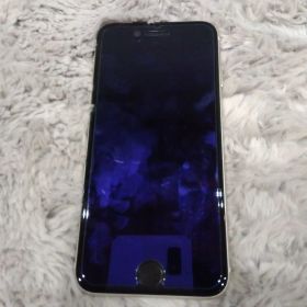 Apple iPhone SE 第3世代 本体 ホワイト 64GB