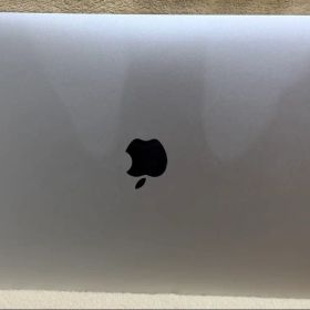 MacBook Pro 13インチ 2017年モデル 本体