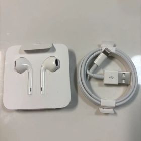 Apple EarPods Lightning端子 純正品