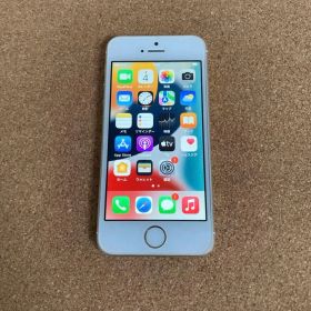 Apple iPhone SE 32GB 本体