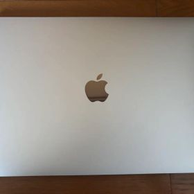 MacBook Air 2018 箱付き・ジャンク品