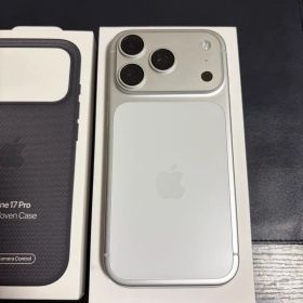 Apple iPhone 17 Pro 本体