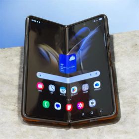 Samsung Galaxy Z Fold4 512GB 海外版