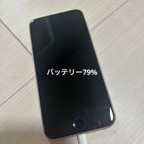 iPhoneSE 第3世代 64GB スターライト バッテリー79%