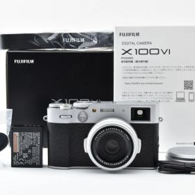 【返品保証】★極上美品★フジフイルム FUJIFILM X100VI シルバー《多言語モデル/ショット数15,600回》★ L2523#8772