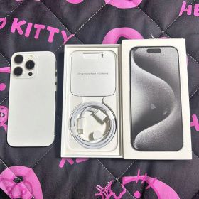Apple iPhone 15 Pro ホワイトチタニウム 本体