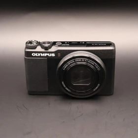 OLYMPUS STYLUS XZ-10 コンパクトデジタルカメラ 本体