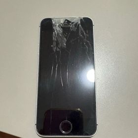 バッテリー最大容量100% iPhone SE 第1世代 32GB 画面割れ