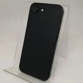 【中古】Apple 国内版 【SIMフリー】 iPhone 16e 128GB ブラック MD1Q4J/A【日本橋3】保証期間１ヶ月【ランクB】
