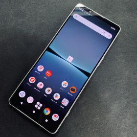 【中古品】Xperia 1IV docomo 256GB SO-51C ホワイト