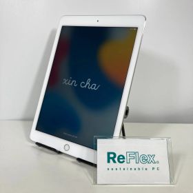 【中古】Apple iPad Air 2 16GB シルバー Wi-Fi