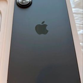 最終値下げ［ほぼ新品］Apple iPhone17 256GB 本体