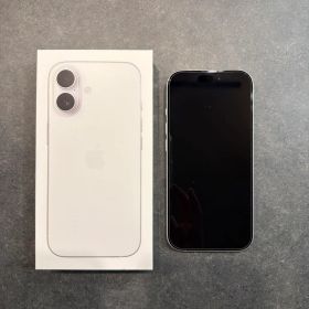 【美品】iPhone17 256GB SIMフリー ホワイト