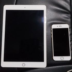 ジャンク品2点 Apple iPhone 8 ゴールド 本体 アイパット6世代