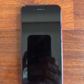Apple iPhone SE PRODUCT RED 本体