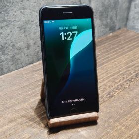 iPhone SE 第3世代 64GB SIMフリー スマホ