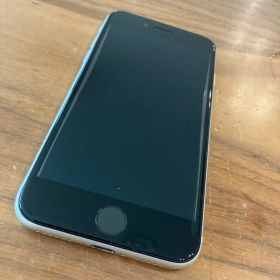 【美品】Apple iPhone SE 第3世代 128G スターライト