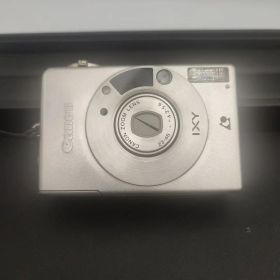ジャンクCanon IXY 320 コンパクトデジタルカメラ 本体