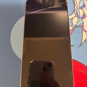 Galaxy S22 Plus SIMフリー 256GB 割れ有り