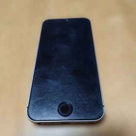 【Docomo】Apple iPhone SE 本体
