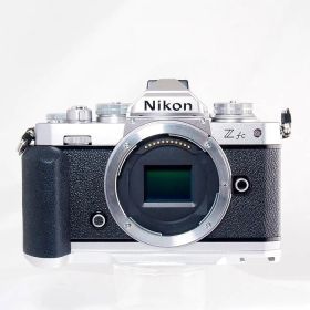 【中古】(ニコン) Nikon Z FC ボデイ シルバー