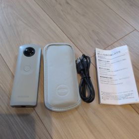 RICOH THETA 本体 360度カメラ
