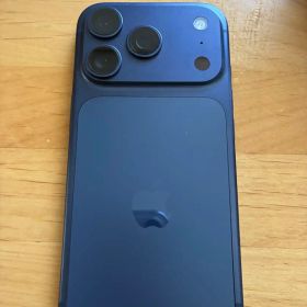 Apple iPhone 17 Pro 本体 ブルー256GB