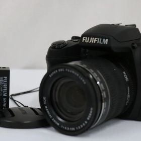 【返品保証】 フジフィルム Finepix HS30EXR 30x ブラック バッテリー付き コンパクトデジタルカメラ e17535