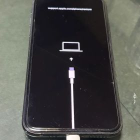 本体のみ iPhone XS 64GB docomo版 ジャンク品 部品取り用