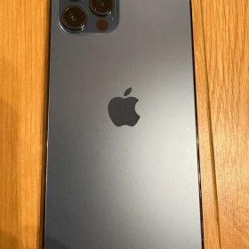 Apple iPhone 12 Pro 本体
