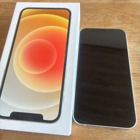 Apple iPhone 12 64GB ホワイト 本体