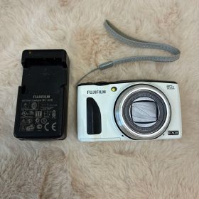 FUJIFILM FinePix F1000EXR ホワイト