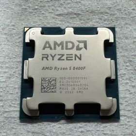 AMD Ryzen 5 8400F CPU 本体