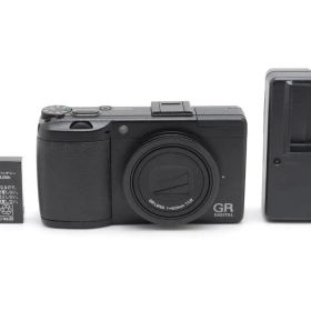 1427ショット 極美品 RICOH GR DIGITAL III #517