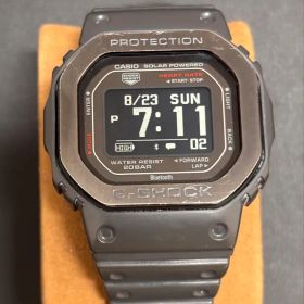 CASIO G-SHOCK G-SQUAD DW-H5600MB-8JR