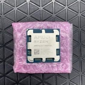 中古 AMD Ryzen 7 9800X3D (AM5/4.7/104M/C8/T16/120W) 172566 状態： C:並品