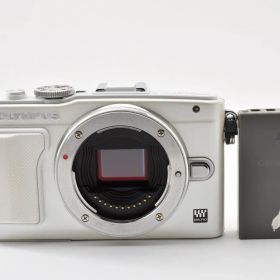 《ショット数 4891回》 オリンパス OLYMPUS PEN Lite E-PL6 ボディ ホワイト 現状品#2629