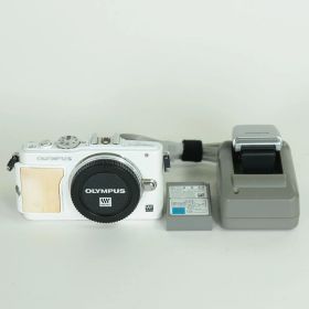 [難あり品] OLYMPUS PEN Lite E-PL6 ボディ ホワイト | マイクロフォーサーズマウント
