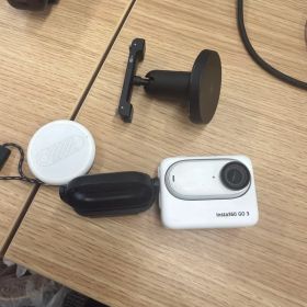 Insta360 GO 3 アクションカメラ 64GB本体