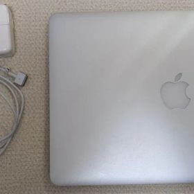 Apple MacBook Air 13インチ (Mid 2017)