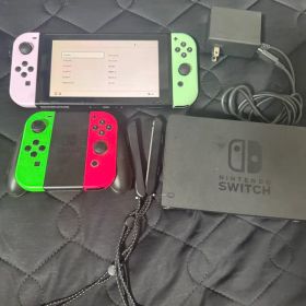 任天堂Switch ジャンク品（本体） コントローラ付き