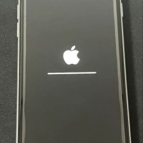 iPhone SE 第二世代 ホワイト