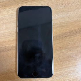 Apple iPhone SE 第3世代 ホワイト 本体