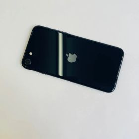iPhone SE3 64GB SIMフリー 電池100% 41180