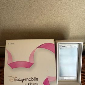 Apple iPhone 5s 本体 ＋ Disneyケース